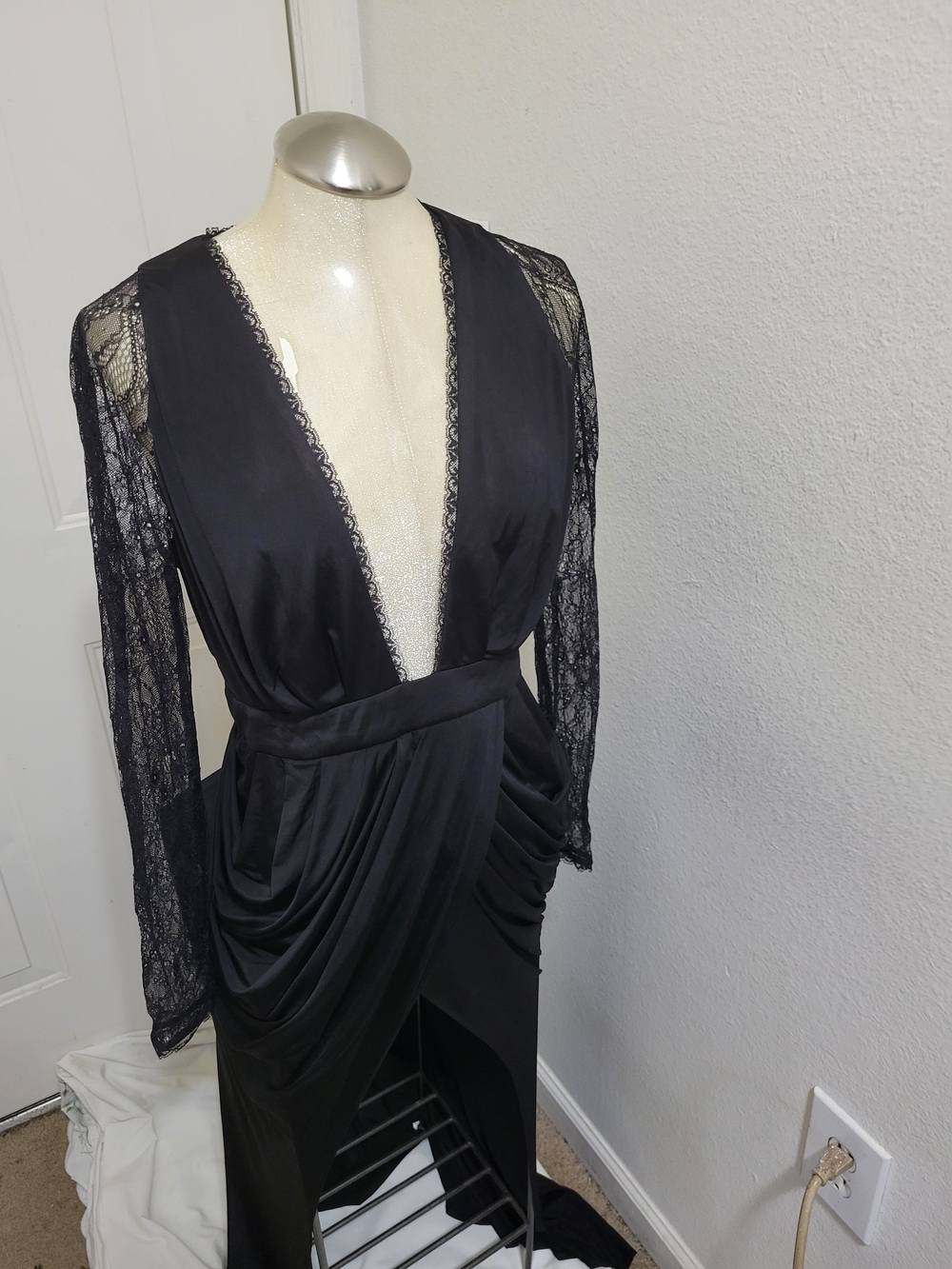 House of CB Black Lace Deep-V  With High Side Slit.